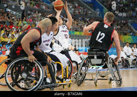 REO Fujimoto JPN 10. September 2008 Rollstuhl Basketball Beijing 2008 Paralympischen Spiele Mens Pool A Vorrunde 19-Match zwischen Japan 48 75 Kanada an dem National Indoor Stadium Beijing China Photo von Akihiro Sugimoto AFLO SPORT 1080 Stockfoto