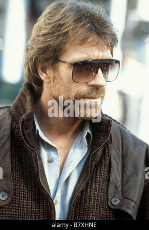 Held und der Terror Jahr: 1988 USA Chuck Norris Regie: William Tannen Stockfoto