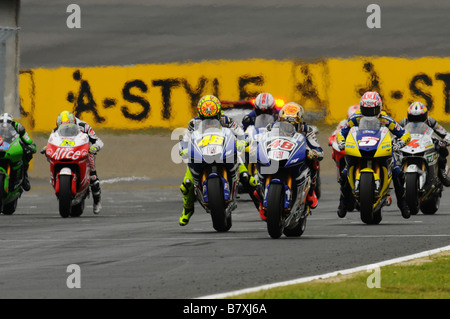 Valentino Rossi Fiat Yamaha 28. September 2008 Motor Valentino Rossi d ' Italia und das Fiat Yamaha team Fahrten in Aktion während der Runde 15 der MotoGP Weltmeisterschaft 2008 der japanischen Grand Prix auf dem Twin Ring Motegi Circuit am 28. September 2008 in Motegi Japan Foto von Masakazu Watanabe AFLO SPORT 0005 ausgetragen Stockfoto