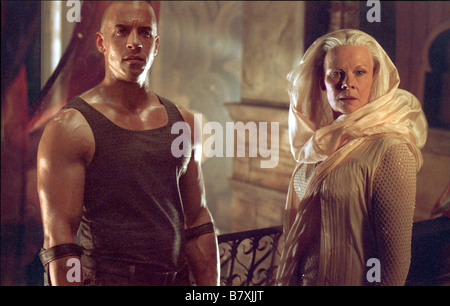 Die Chroniken von Riddick Jahr: 2004 Regie: David Twohy Judi Dench, Vin Diesel Stockfoto