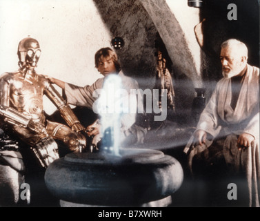 Star Wars: Episode IV - Eine neue Hoffnung Jahr: 1977 USA Regie: George Lucas Mark Hamill, Anthony Daniels, Alec Guinness Stockfoto
