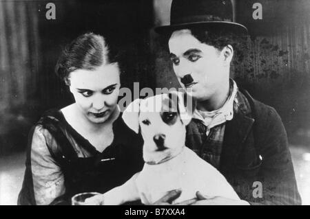 A Dog's Life Jahr: 1918 USA Charles Chaplin, Edna Purviance Regie: Charles Chaplin Stockfoto