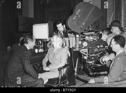 Die Lady von Shanghai Jahr: 1947 USA Regie: Orson Welles Orson Welles schießen Bild Stockfoto