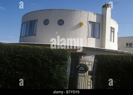 Frinton Park Estate Essex East Anglia England Runde modernistisches Haus entwarf Oliver Hill 1935 Stockfoto