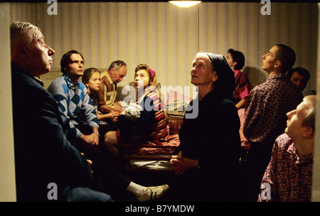 Heimat 3 Chronique d'une époque Heimat 3 Chronik einer Zeitenwende Jahr: 2003 - Deutschland Die Russen kommen Jahr: 1992 - 1993 - Emma Fischer Episode 3 - l'Arrivée des Russes Regie: Edgar Reitz Stockfoto