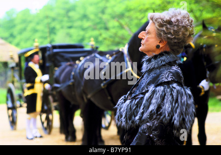 Nanny McPhee Jahr: 2005 USA/Großbritannien Angela Lansbury Regie: Kirk Jones Stockfoto