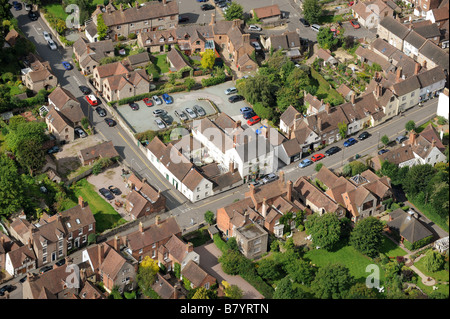 Viel Wenlock in Shropshire England Uk zeigt das Raven Hotel in Barrow Street centre Stockfoto