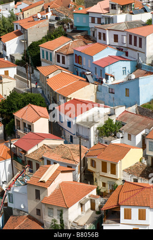 Die Häuser am Ano Vathy (Altstadt von Samos-Stadt) Stockfoto