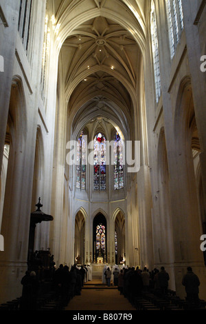 Kirche innen Saint-Gervais-Saint-Protais Stockfoto