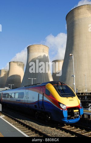 Midland Mainline Train, East Midlands Parkway Bahnhof. Stockfoto