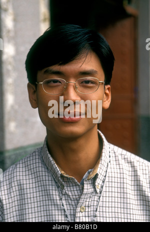 1, 1, Chinese, Chinesisch, Mann, erwachsener Mann, Erwachsener, Mann, männlich Schüler, Student, Studenten, Student, Dali, Yunnan, China Stockfoto