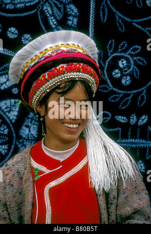 1, 1, chinesische Frau, Frau Bai, Bai, Bai Ethnizität, ethnische Minderheit, Frau, Kopf und Schultern Portrait, Dali, Yunnan, China, Asien Stockfoto