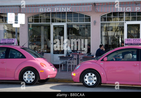 Die Big Pink Restaurants und seine funky Beetle Lieferwagen, Miami FL Stockfoto