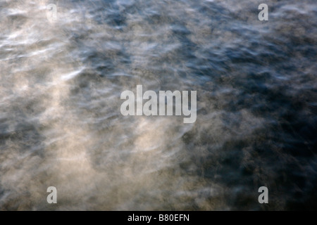 Winternebel über Squam Lake in den Wintermonaten befindet sich in Ashland New Hampshire USA Stockfoto