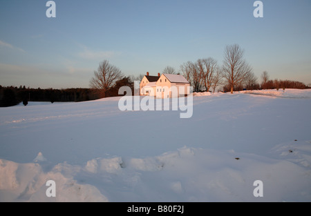 Wagon Hill Farm bei Sonnenuntergang in den Wintermonaten befindet sich in Durham New Hampshire USA ist Teil der malerischen Neuengland Stockfoto