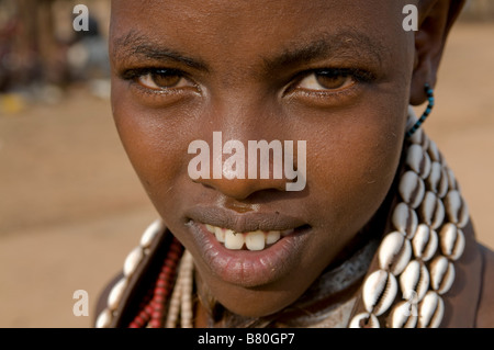 Porträt eines Mädchens Hamer Omovalley Äthiopien Afrika Stockfoto