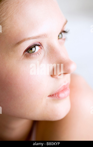 Nahaufnahme, eine junge Frau-Seitenansicht Stockfoto