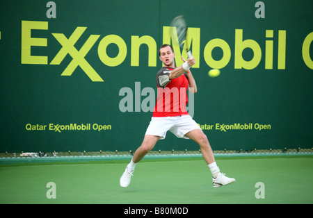 Slowakische Karol Beck in Aktion beim Qatar ExxonMobil Open Tennisturnier Januar 2009 Stockfoto