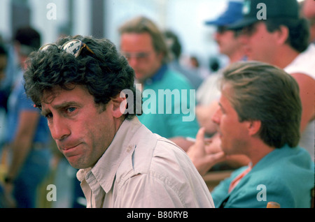 Paul Michael Glaser Paul Michael Glaser Paul Michael Glaser, der auf den 'Miami Vice' (1984) [TV-Serie 1984-1989] usa Tournage Deux flics à Miami (TV-Serie) Regie: Paul Michael Glaser Stockfoto