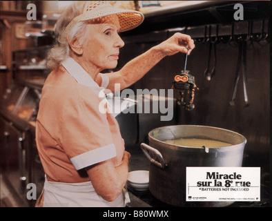 Batterien nicht im Lieferumfang enthalten Jahr: 1987 USA Jessica Tandy Regisseur: Matthew Robbins Stockfoto