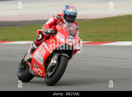 Amerikanische Nicky Hayden von Ducati Marlboro Team beim offiziellen MotoGP Test in Sepang Malaysia am 7. Februar 2009. Stockfoto