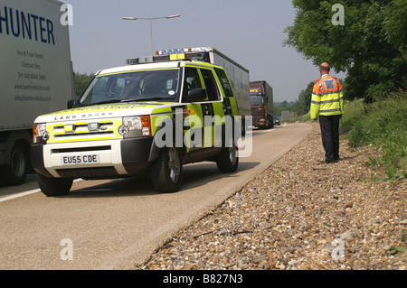 Landstraßen Agentur Traffic Offiziere am Autobahn-Vorfall Stockfoto