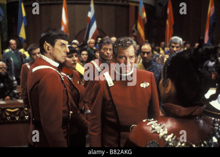 Star Trek VI Das unentdeckte Land Jahr: 1991 USA William Shatner, DeForest Kelley Leonard Nimoy, Kim Cattrall Regie: Nicholas Meyer Stockfoto