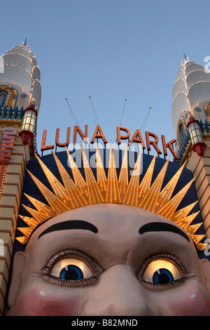 Luna Park Eingang in North Sydney Stockfoto