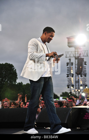 Will Smith spielt auf der Bühne eine Spendenaktion auch in London Stockfoto