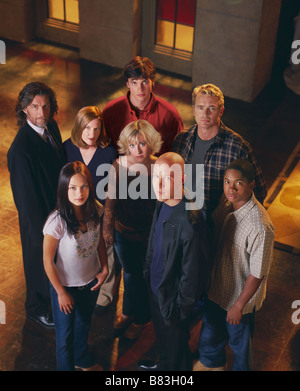 Smallville TV-Serien 2001-2011 USA 2002 Saison 2 Kristin Kreuk, Michael Rosenbaum, Sam Jones III, Allison Mack, John Glover, Annette O'Toole, Tom Welling, John Schneider Stockfoto