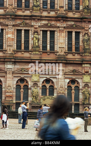 Innenwände der Gotik und Renaissance-Schloss (Burg)-Heidelberg, Deutschland. Stockfoto