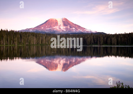 Takalak See Mt. Adams Gifford Pinchot National Forest Washington State USA Stockfoto