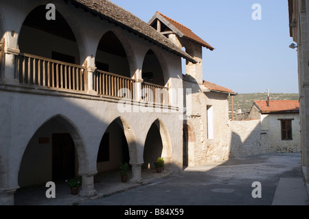 Innen Galerie Kloster Timios Stavros Omodhos, Troodos-Gebirge, Südzypern. Stockfoto