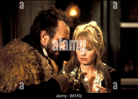 Der Arzt und der Teufel Jahr: USA/Großbritannien 1985 Regie: Freddie Francis Jonathan Pryce, Twiggy Stockfoto