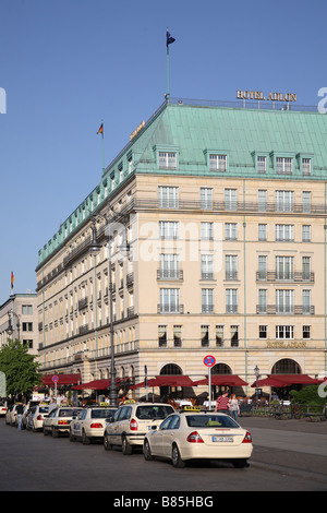 Berlin Pariser Platz Square Hotel Adlon Stockfoto