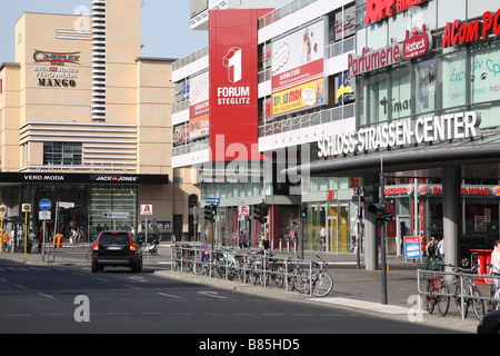 Berlin Steglitz Schloßstraße Forum Steglitz Schloss Strassen Center SSC Stockfoto