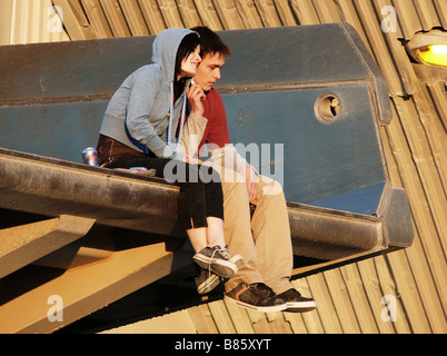 Alles ist in Ordnung (Tout est Parfait) Jahr: 2008 Regie: Yves Christian Fournier Chloé Bürgerlichen, Maxime Dumontier, Stockfoto