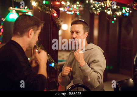 Stolz und Ehre Jahr: 2008 Regie: Gavin O'Connor Colin Farrell, Edward Norton Stockfoto