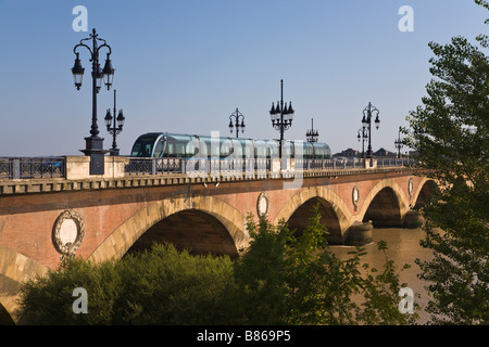 "Pont de Pierre", Bordeaux, Gironde, Frankreich Stockfoto