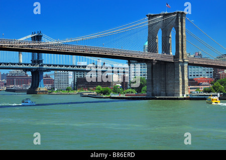 Die Ostseite des Brooklyn Braut in New York City, New York, USA. Stockfoto