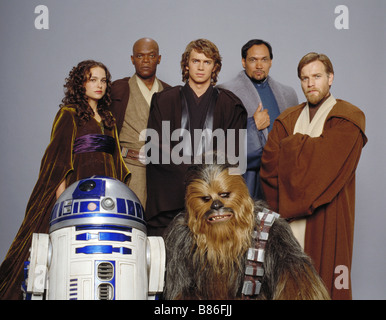 Star Wars: Episode III - Die Rache der Sith Jahr: 2005 USA - USA, Natalie Portman, Samuel L. Jackson, Hayden Christensen, Jimmy Smits, Ewan McGregor, Kenny Baker, Peter Mayhew Regie: George Lucas Stockfoto