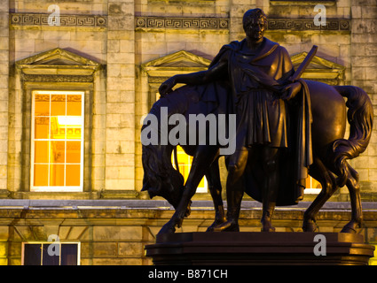 Schottland Edinburgh St Andrews Square-Statue von Sir John Hope der 4. Earl of Hopetoun Stockfoto