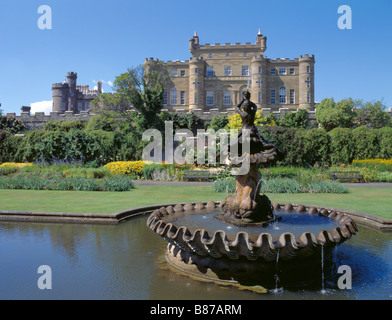 Culzean Castle gesehen über die Gärten, Ayrshire, Strathclyde, Schottland. Stockfoto