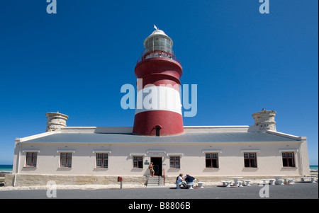 Leuchtturm am Kap Agulhas, erbaut im Jahre 1848 in der Nähe der südlichste Punkt Afrikas ist das zweite älteste in Südafrika Stockfoto