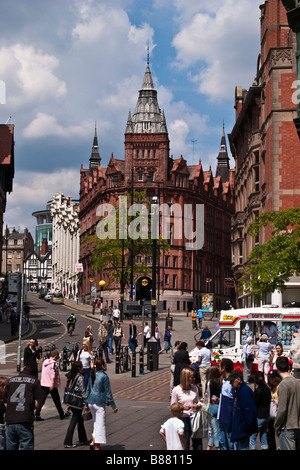 Blick vom Nottingham Marktplatz eines Gebäudes durch Watson Fothergill. King und Queen Street. Stockfoto