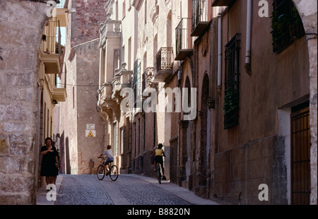 Traditionelle Häuser in der Calle Mayor in der kleinen Stadt Alcaraz in Albacete Provinz Südosten Spaniens Stockfoto