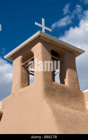 Glockenturm Kirche San Francisco de Assis Taos New Mexico USA Stockfoto