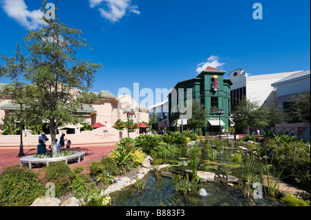 Geschäfte und Restaurants am Pointe Orlando International Drive, Orlando, Zentral-Florida, USA Stockfoto