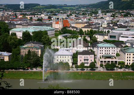 Schloss Mirabell & neue Stadt SALZBURG Österreich SALZBURG Österreich 28. Juni 2008 Stockfoto