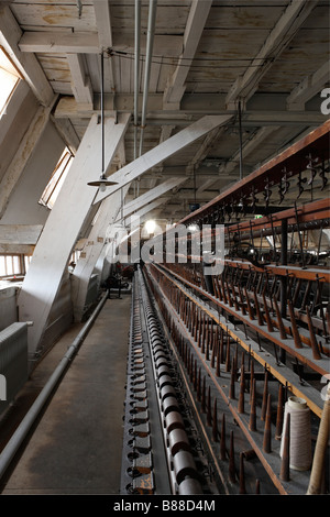 Euskirchen, Dependance Tuchfabrik Müller, LVR-Industriemuseum, 2. Restaurierungswerkstätten, Dachlonstruktion Stockfoto